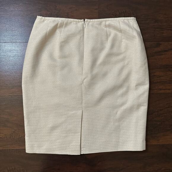 Calvin Klein cream & gold houndstooth pencil skirt size 10P - Picture 3 of 9